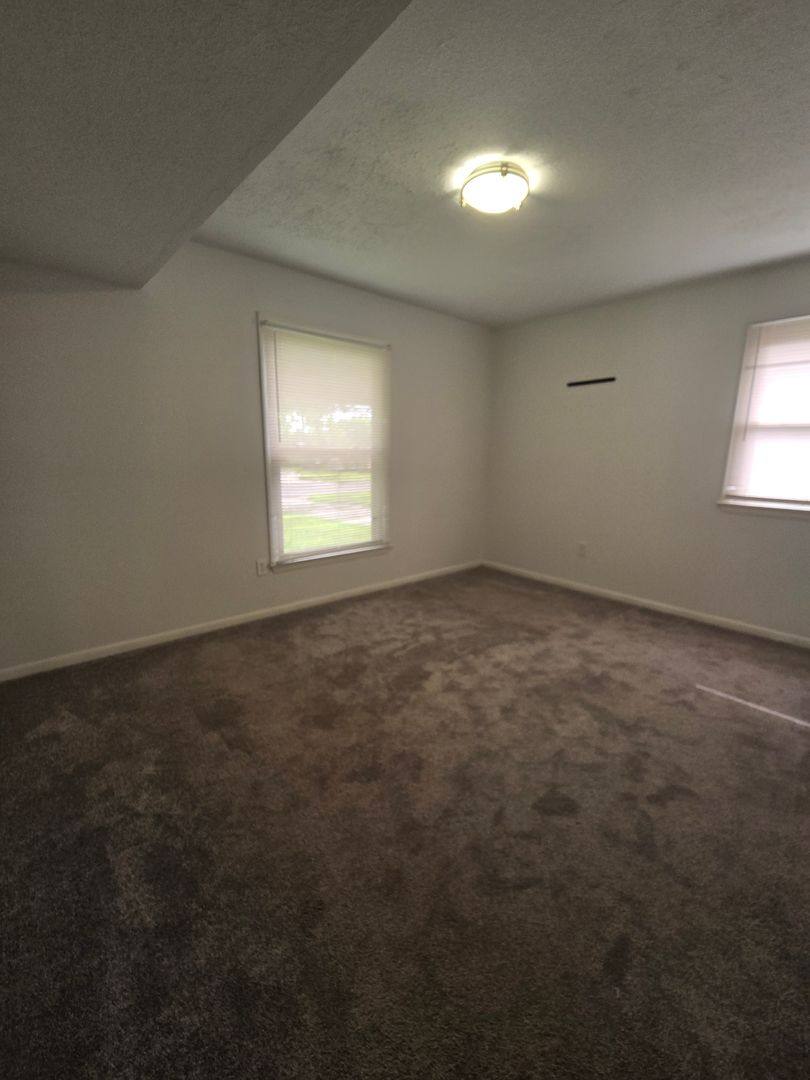 Apartment for rent at 109 Sieville Ave, Columbia, MO 65203