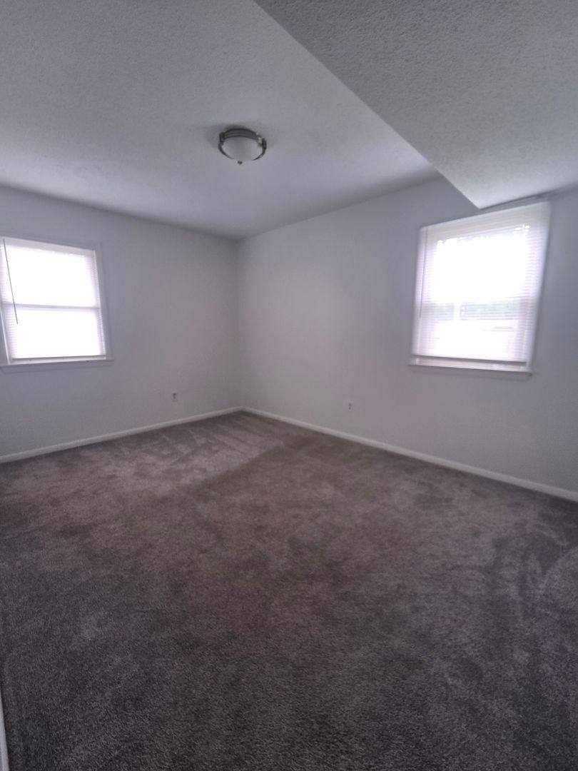Apartment for rent at 109 Sieville Ave, Columbia, MO 65203