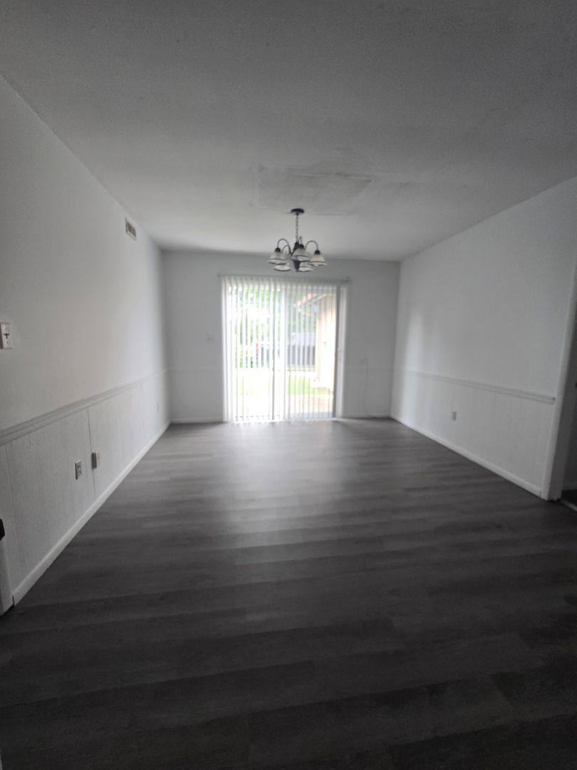Apartment for rent at 109 Sieville Ave, Columbia, MO 65203