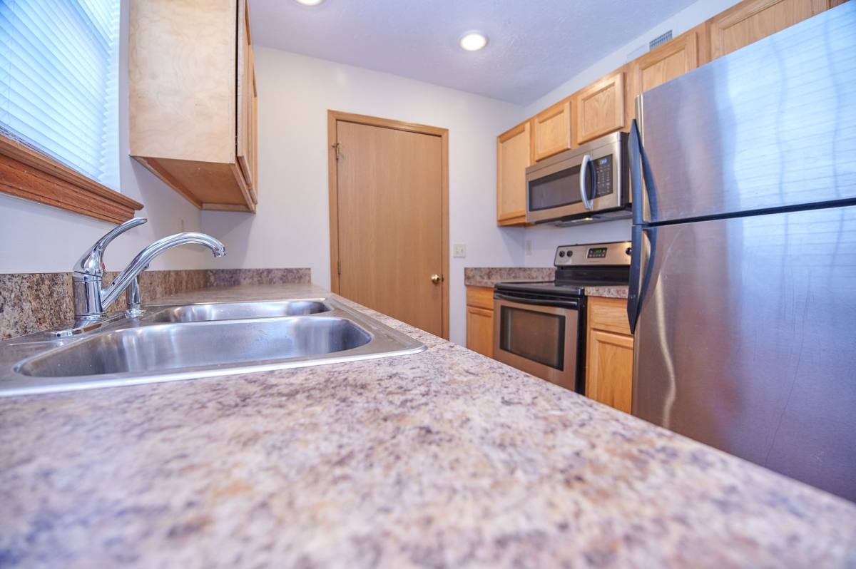 Townhouse for rent at 5371 Big Tyler Rd, Charleston, WV 25313
