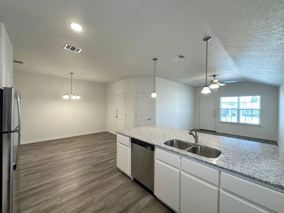 Townhouse for rent at 117 A Dolphin Dr, Temple, TX 76501