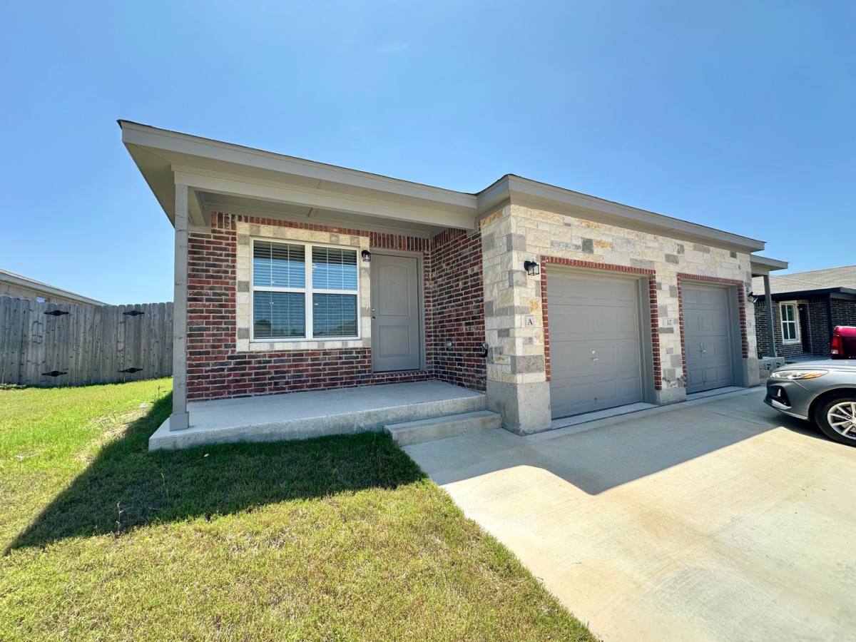 Townhouse for rent at 117 A Dolphin Dr, Temple, TX 76501