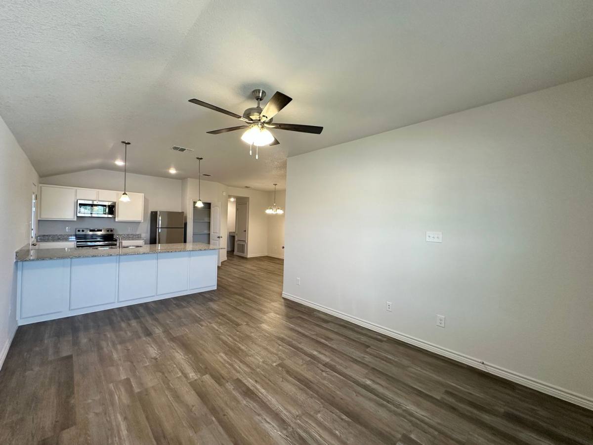 Townhouse for rent at 117 A Dolphin Dr, Temple, TX 76501