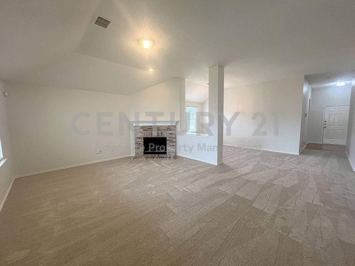 House for rent at 1616 Logan Dr, Royse City, TX 75189