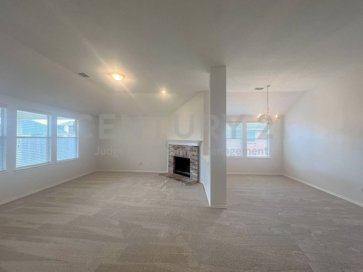 House for rent at 1616 Logan Dr, Royse City, TX 75189