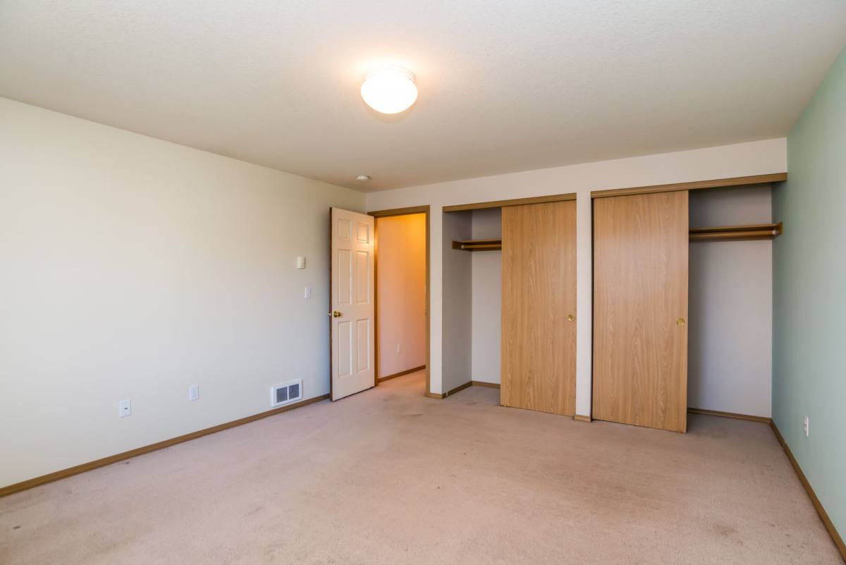 House for rent at 2217 SW Lava Court, Redmond, OR 97756