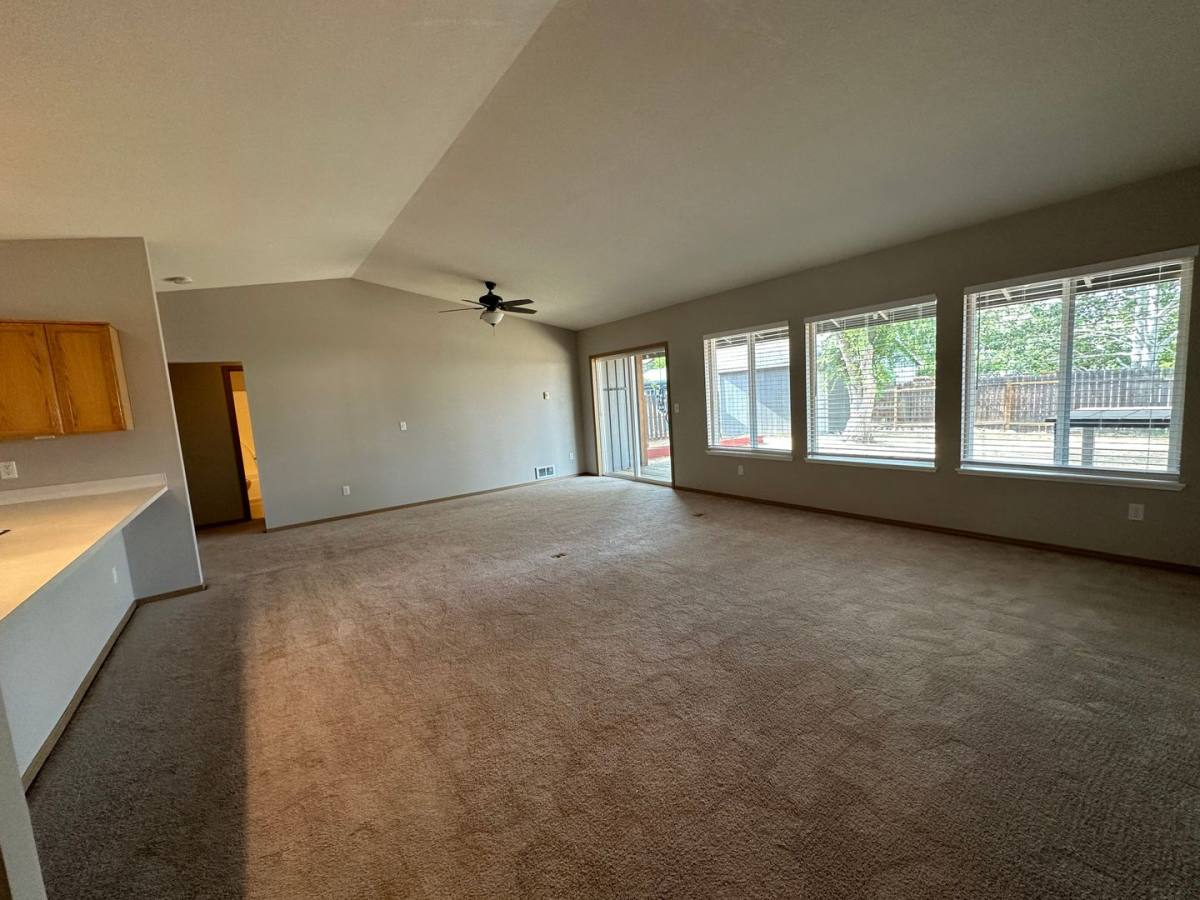 House for rent at 2217 SW Lava Court, Redmond, OR 97756