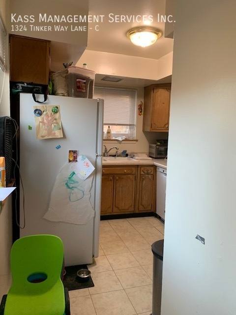 Apartment for rent at 1324 Tinker Way Lane, Glenview, IL 60025