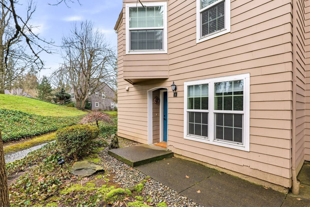 Condo for rent at 8540 SW Curry Dr, Wilsonville, OR 97070
