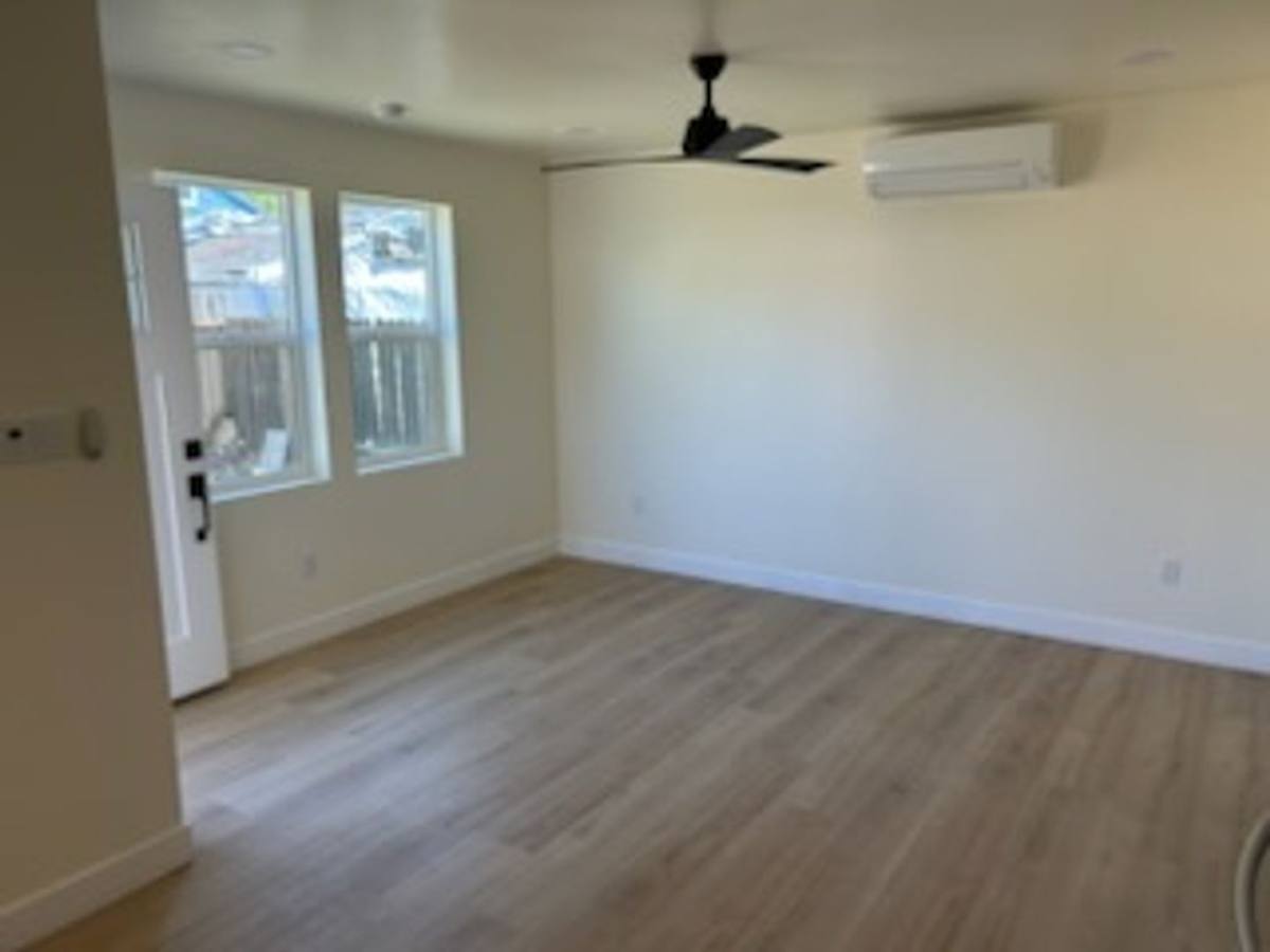 Apartment for rent at 5356 5358 8th Ave, Sacramento, CA 95820