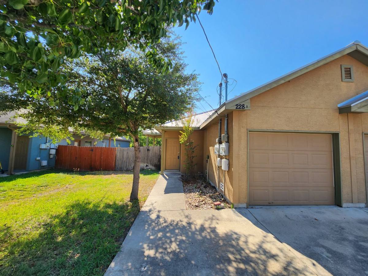 House for rent at 228-A Anne Louise, New Braunfels, TX 78130