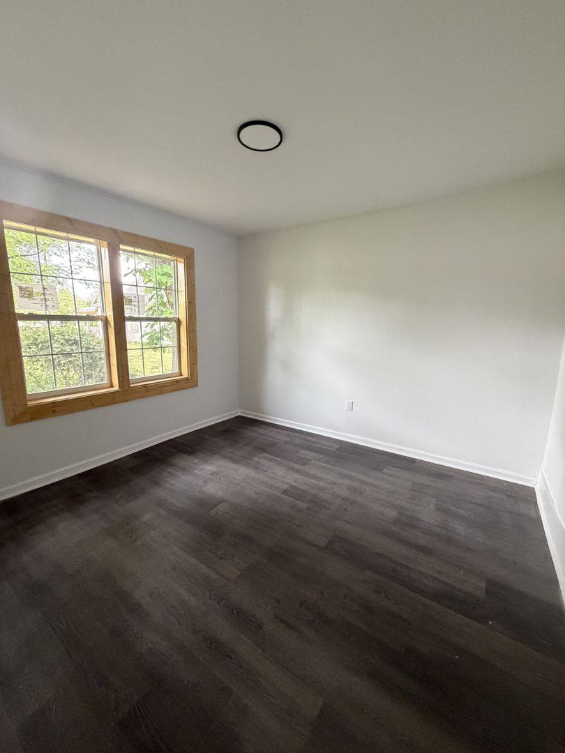 Apartment for rent at 2577 Selman Ave, Memphis, TN 38112