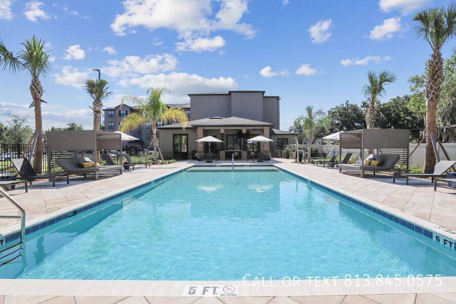 Apartment for rent at 900 SE 3rd Ave, Ocala, FL 34471