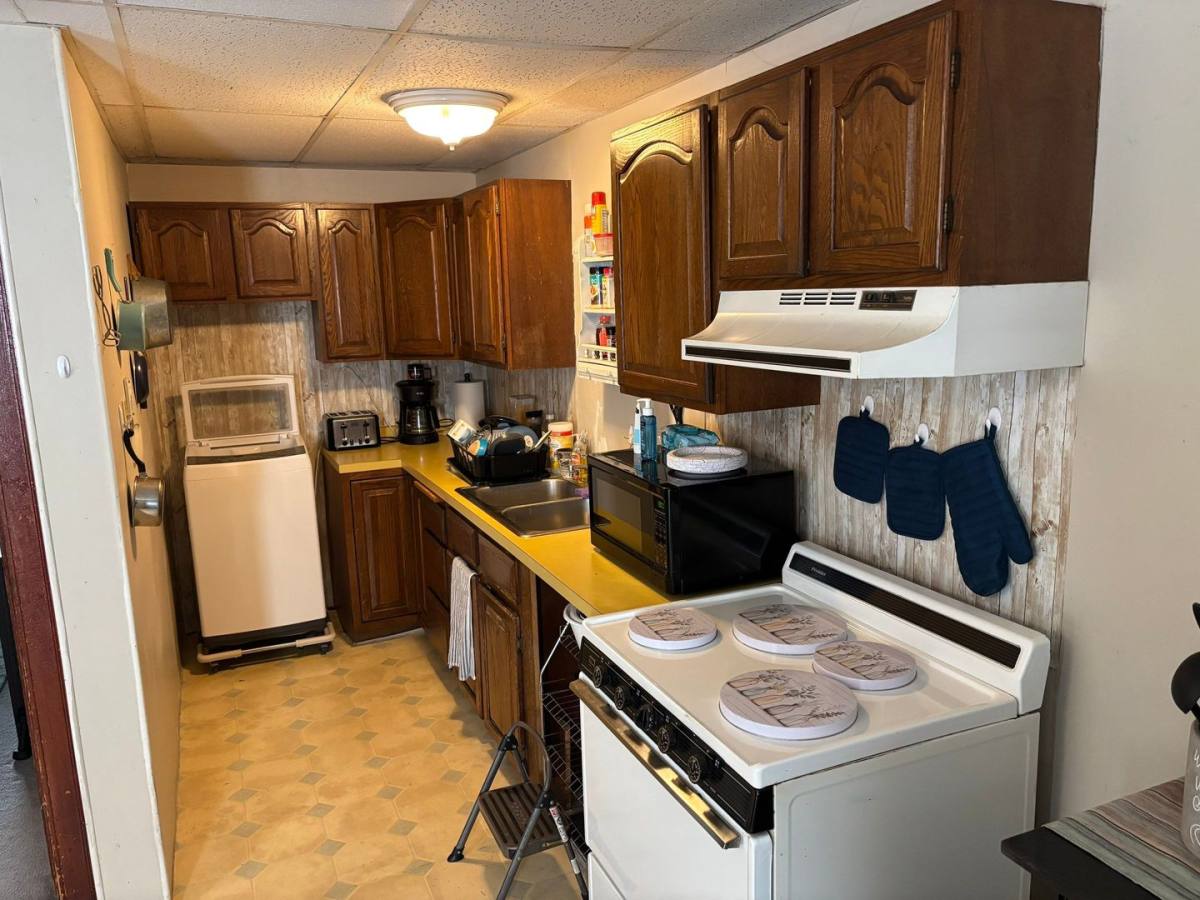 Apartment for rent at 19 Summerhill Ave, Worcester, MA 01606