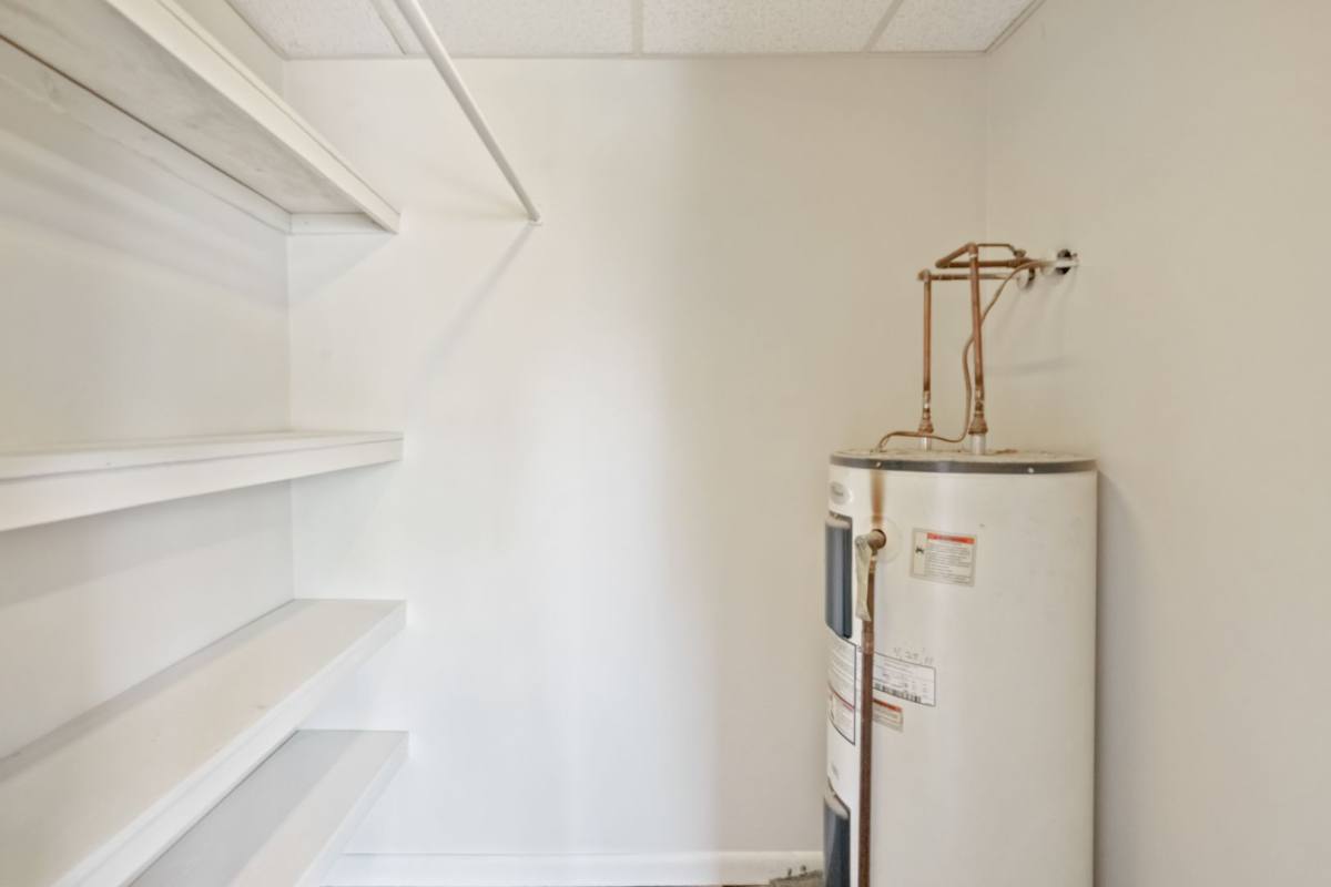 Apartment for rent at 161 Hall Ave, Washington, PA 15301