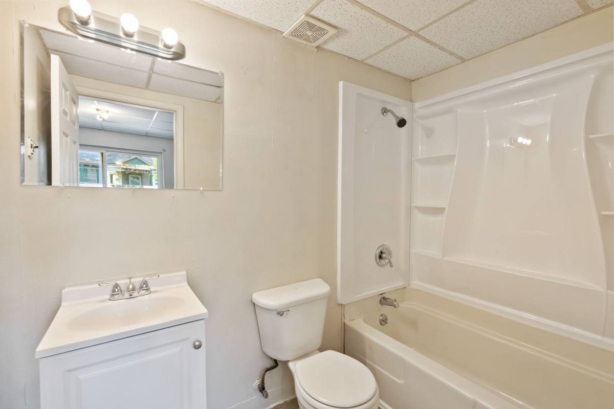 Apartment for rent at 161 Hall Ave, Washington, PA 15301