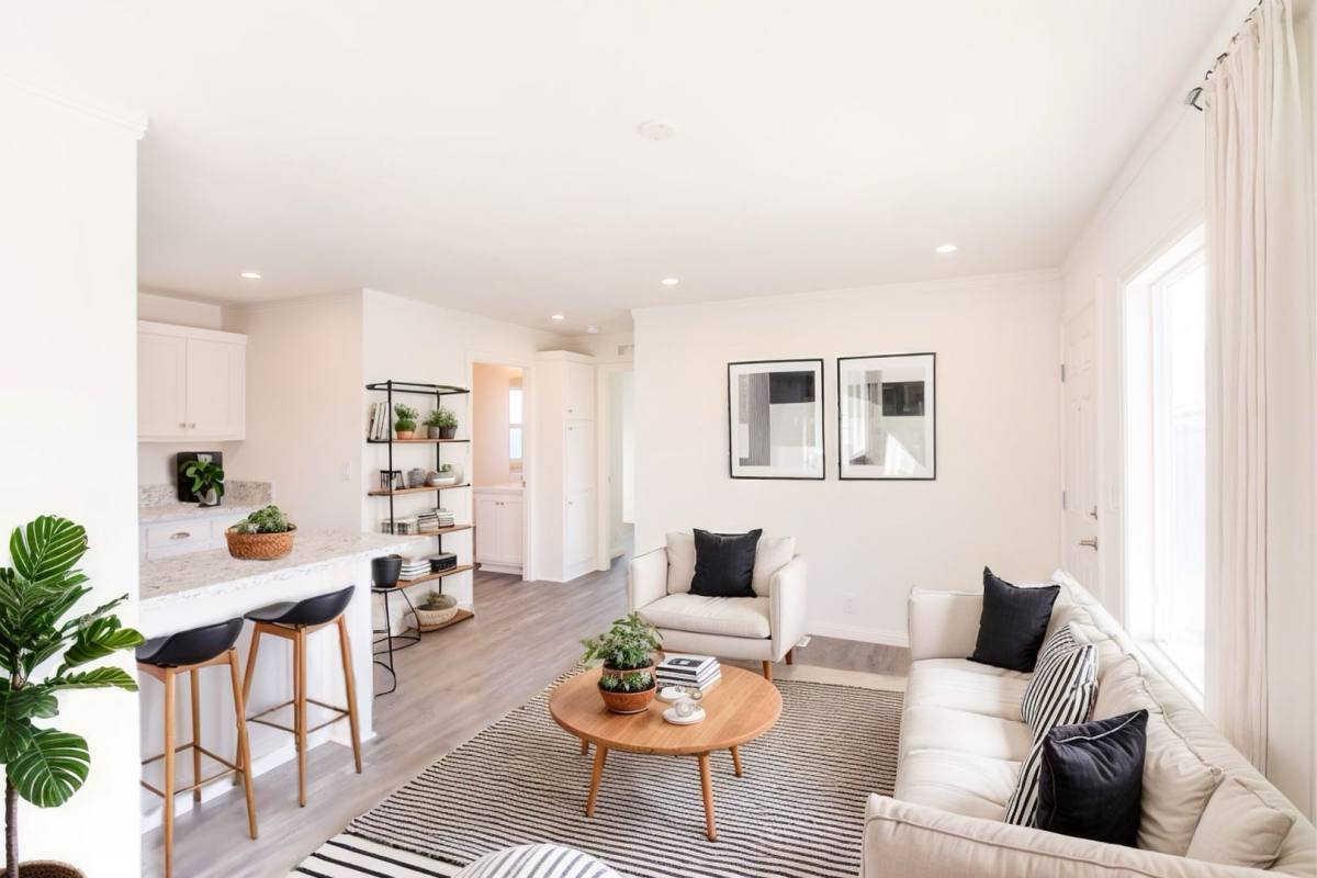 Apartment for rent at 735 40th St, San Diego, CA 92102