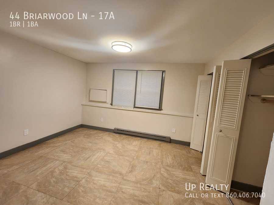Apartment for rent at 44 Briarwood Lane, Branford, CT 06405