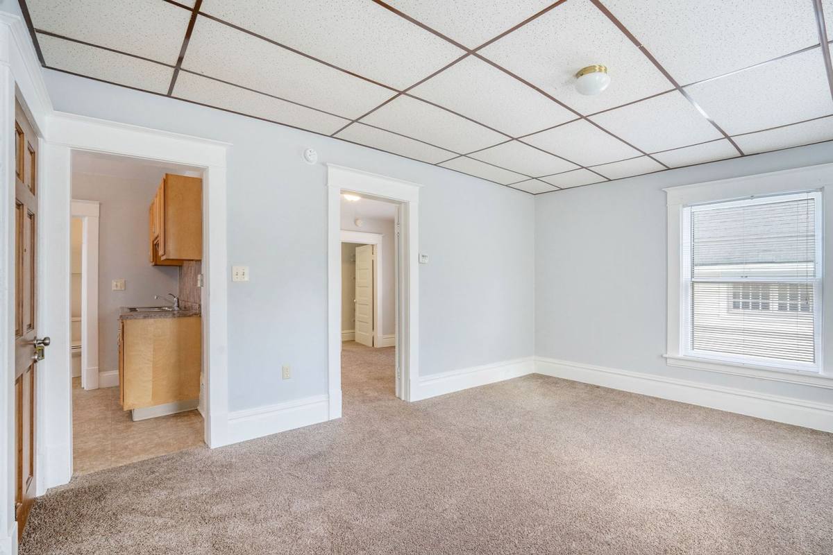 Apartment for rent at 1147 Hermitage SE, Grand Rapids, MI 49506