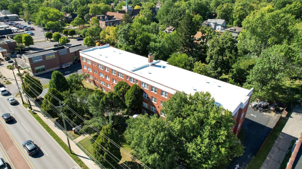 Apartment for rent at 5730 E Washington St, Indianapolis, IN 46219