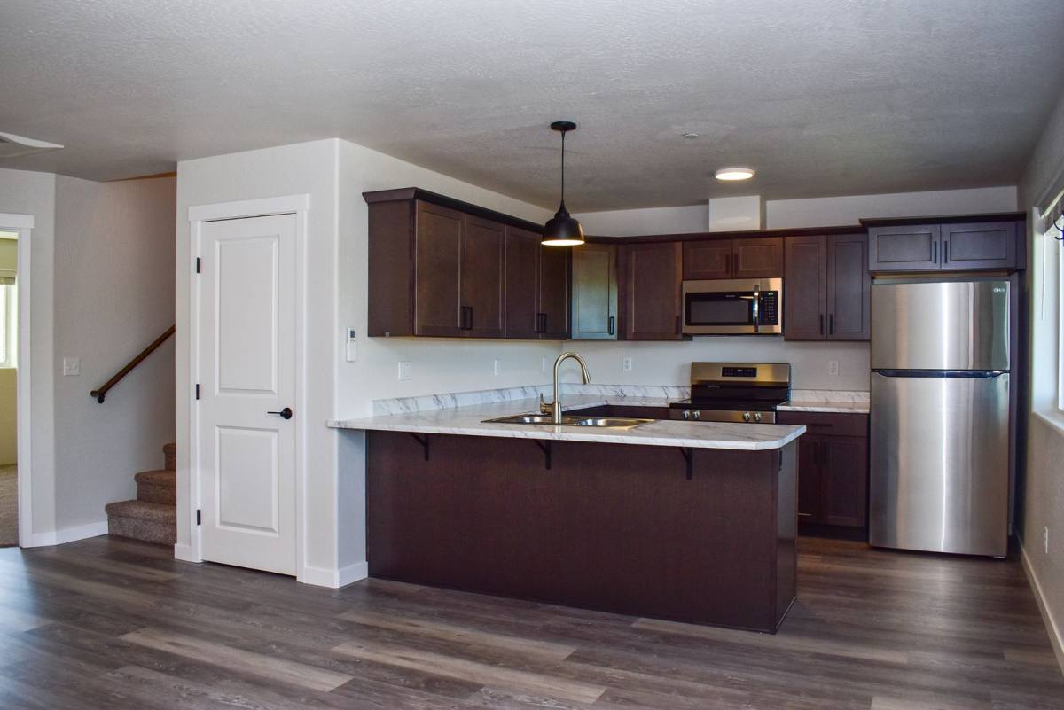 Apartment for rent at 1995 Sky Park Dr, Medford, OR 97504