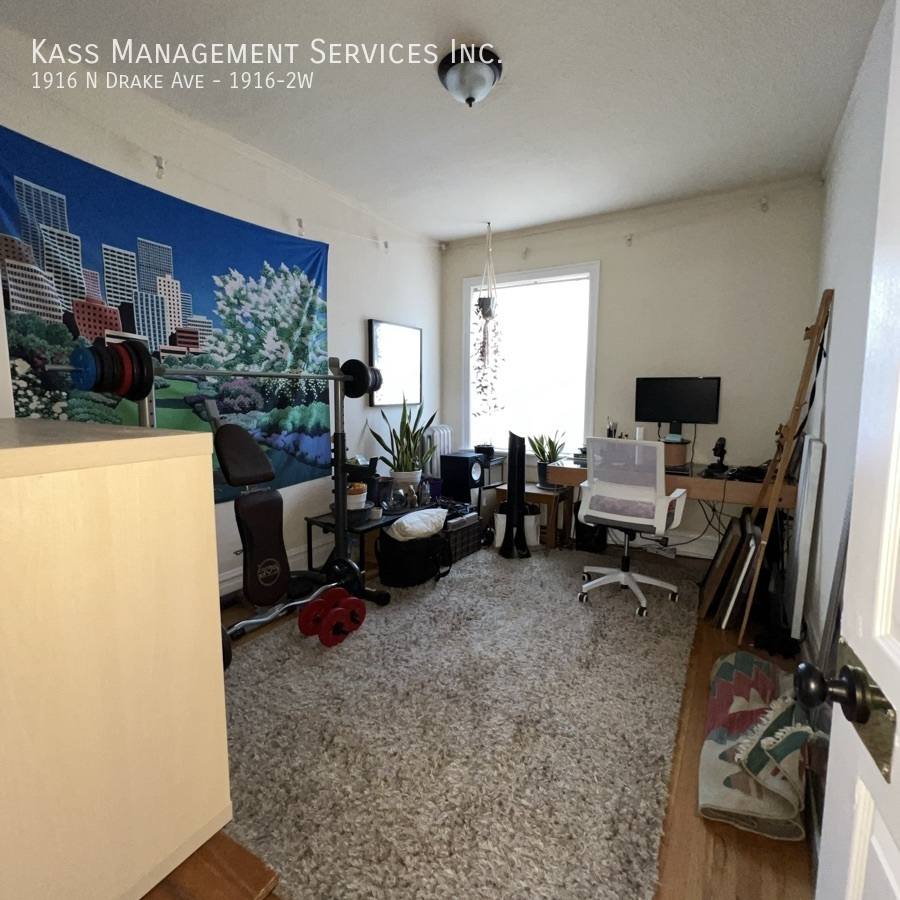 Apartment for rent at 1916 N Drake Ave #2W, Chicago, IL 60647