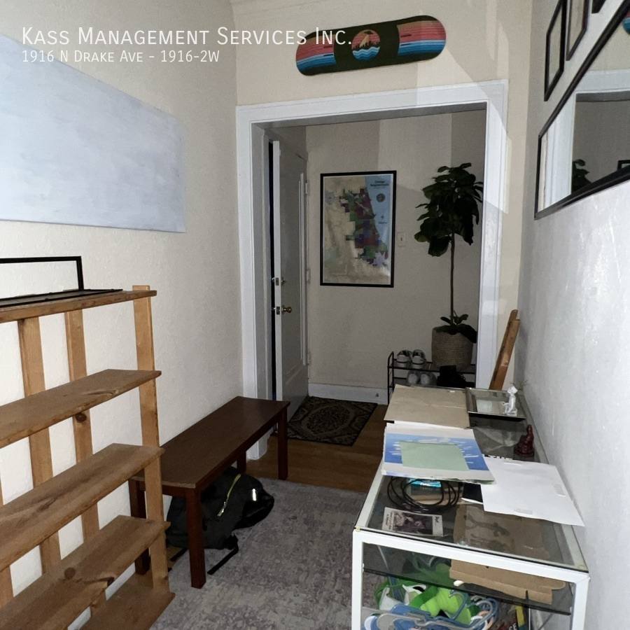Apartment for rent at 1916 N Drake Ave #2W, Chicago, IL 60647