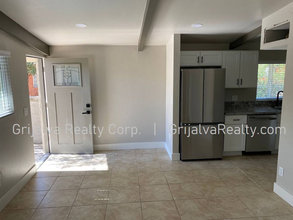Apartment for rent at 2923-2941 E 10th St, Tucson, AZ 85716