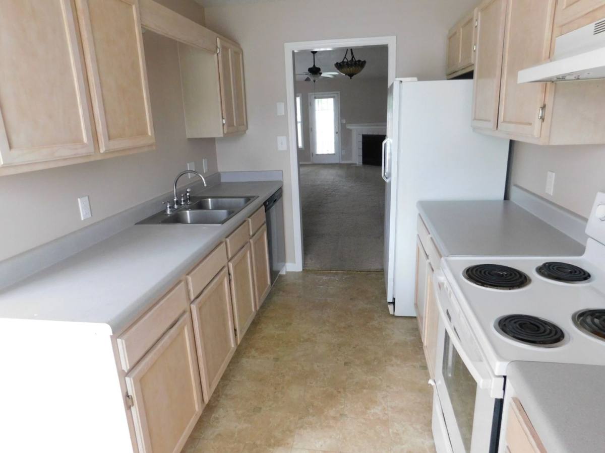 House for rent at 100 Christopher Court, Havelock, NC 28532