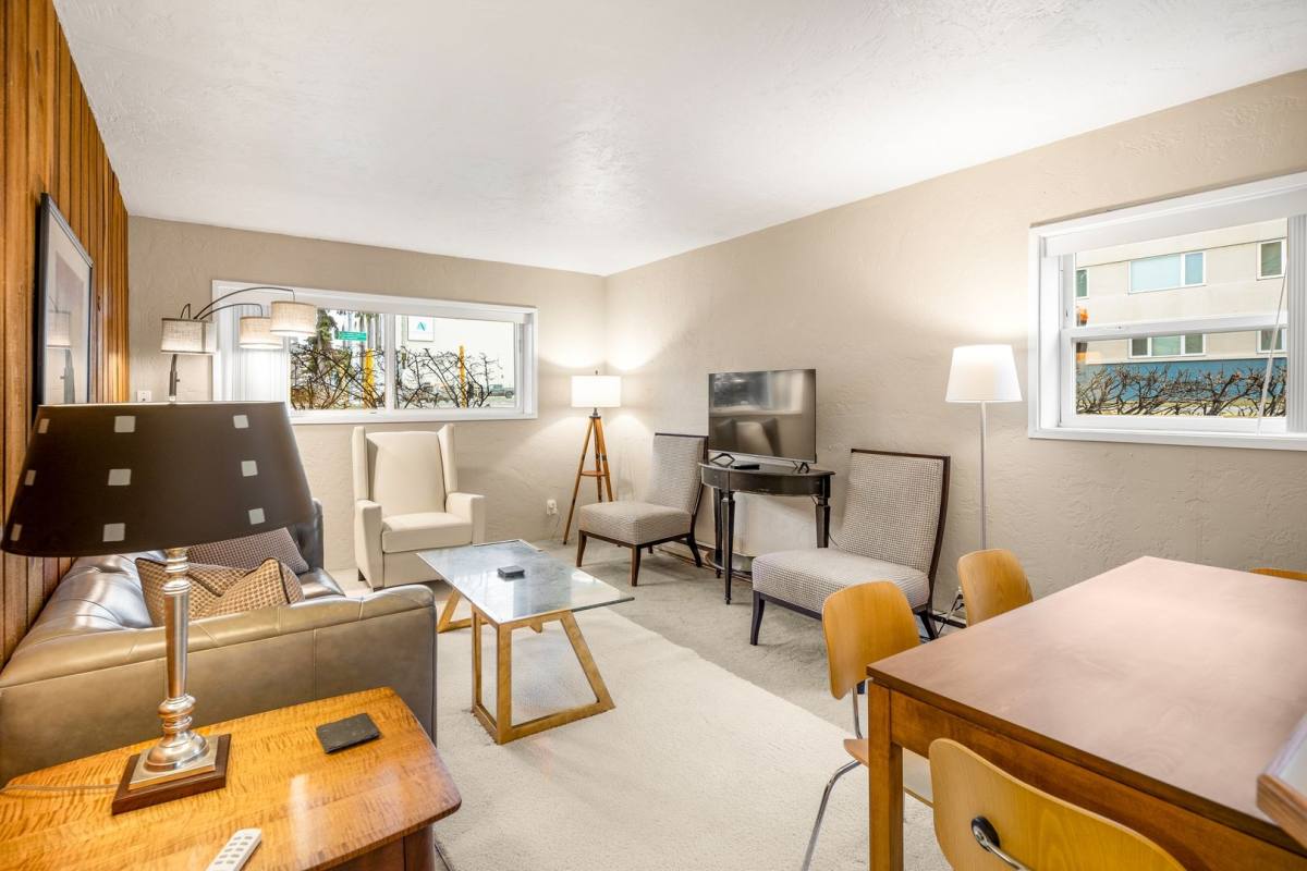 Apartment for rent at 540 L St, Anchorage, AK 99501