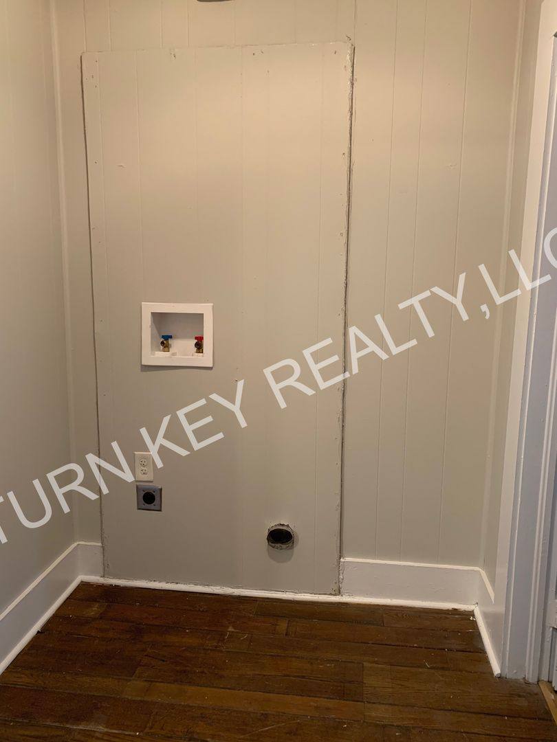 Apartment for rent at 1826 2nd Ave N, Birmingham, AL 35210