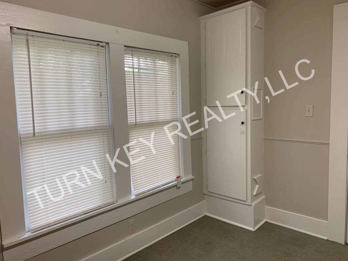 Apartment for rent at 1826 2nd Ave N, Birmingham, AL 35210