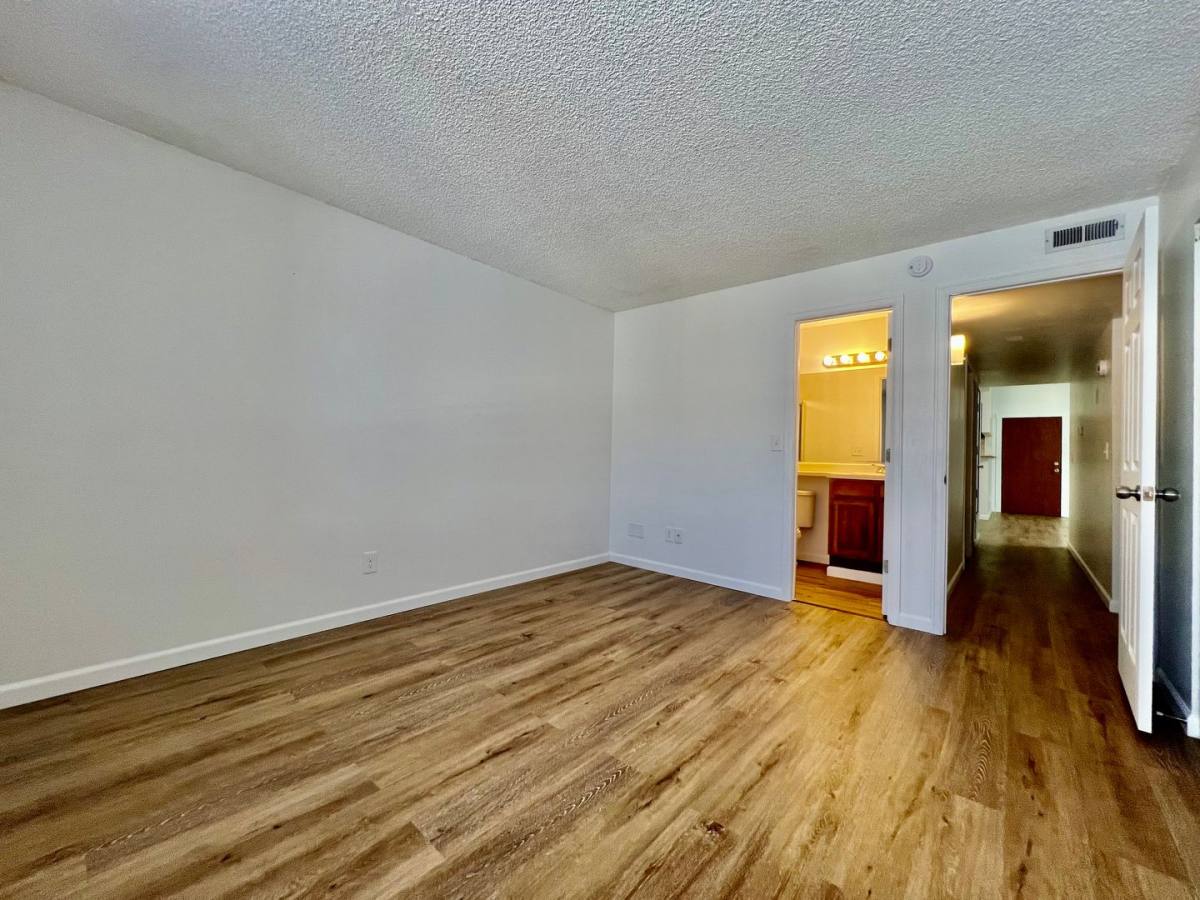 Condo for rent at 18073 E Ohio Ave #203, Aurora, CO 80017