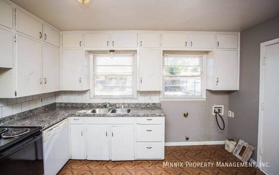 House for rent at 4707 42nd St, Lubbock, TX 79414