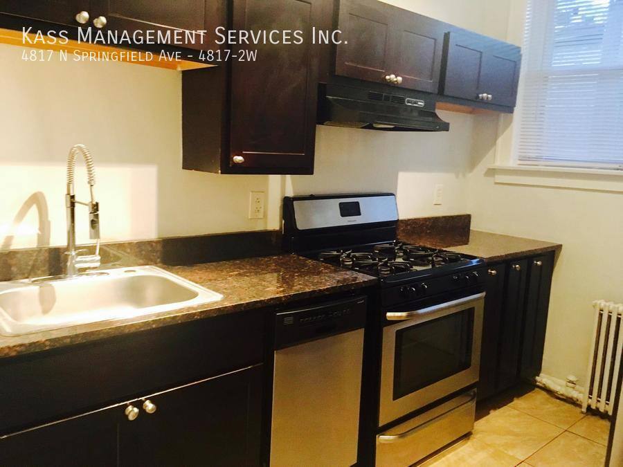 Apartment for rent at 4817 N Springfield Ave #2W, Chicago, IL 60625