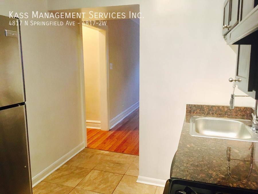 Apartment for rent at 4817 N Springfield Ave #2W, Chicago, IL 60625