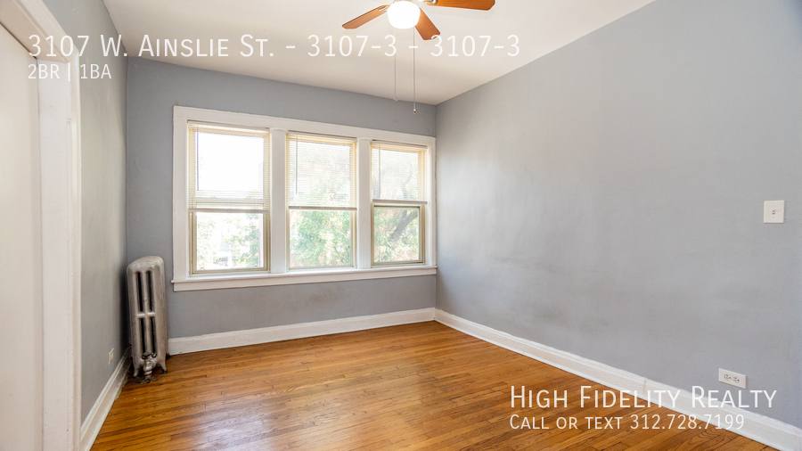 Apartment for rent at 3107 W Ainslie St #3, Chicago, IL 60625