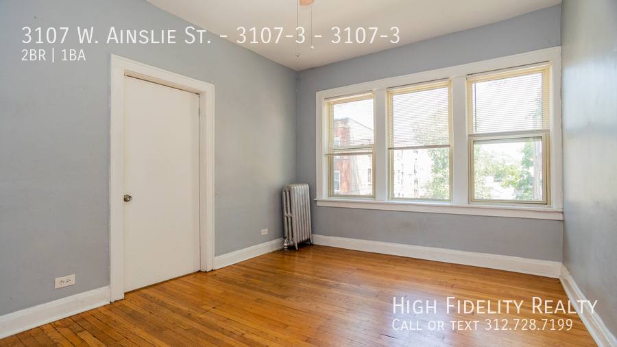 Apartment for rent at 3107 W Ainslie St #3, Chicago, IL 60625