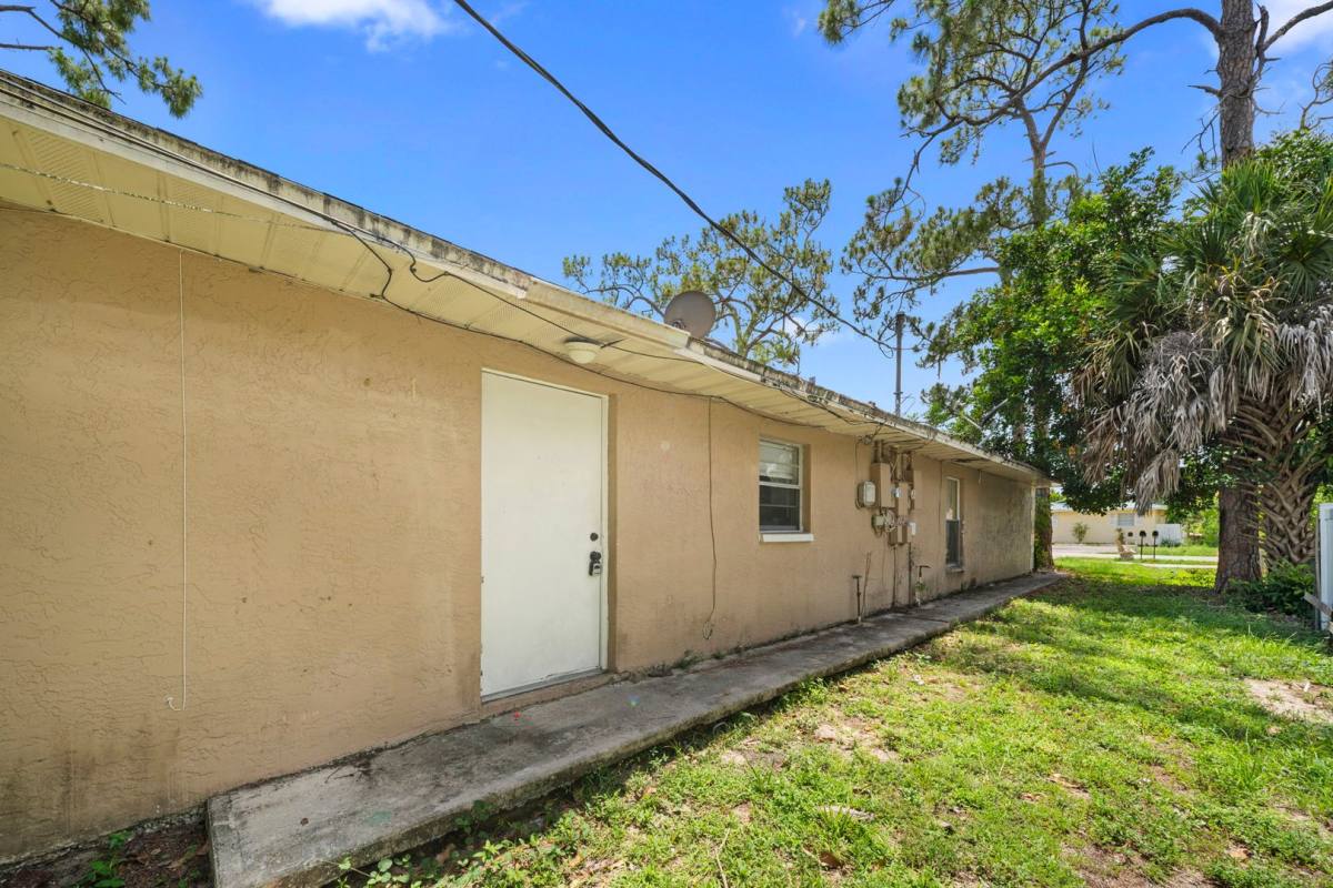 Apartment for rent at 5447-5449 10th Ave, Fort Myers, FL 33907