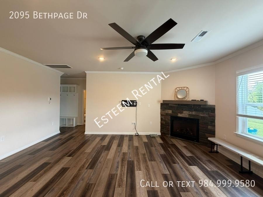 House for rent at 2095 Bethpage Dr, Fuquay Varina, NC 27526