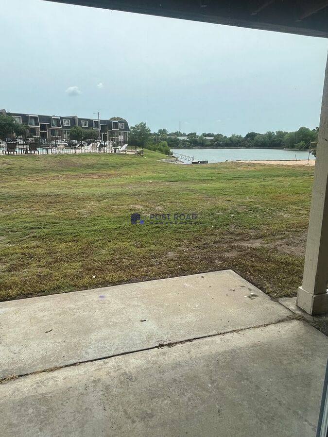 Apartment for rent at 2838 S Osage Ave #301, Wichita, KS 67217