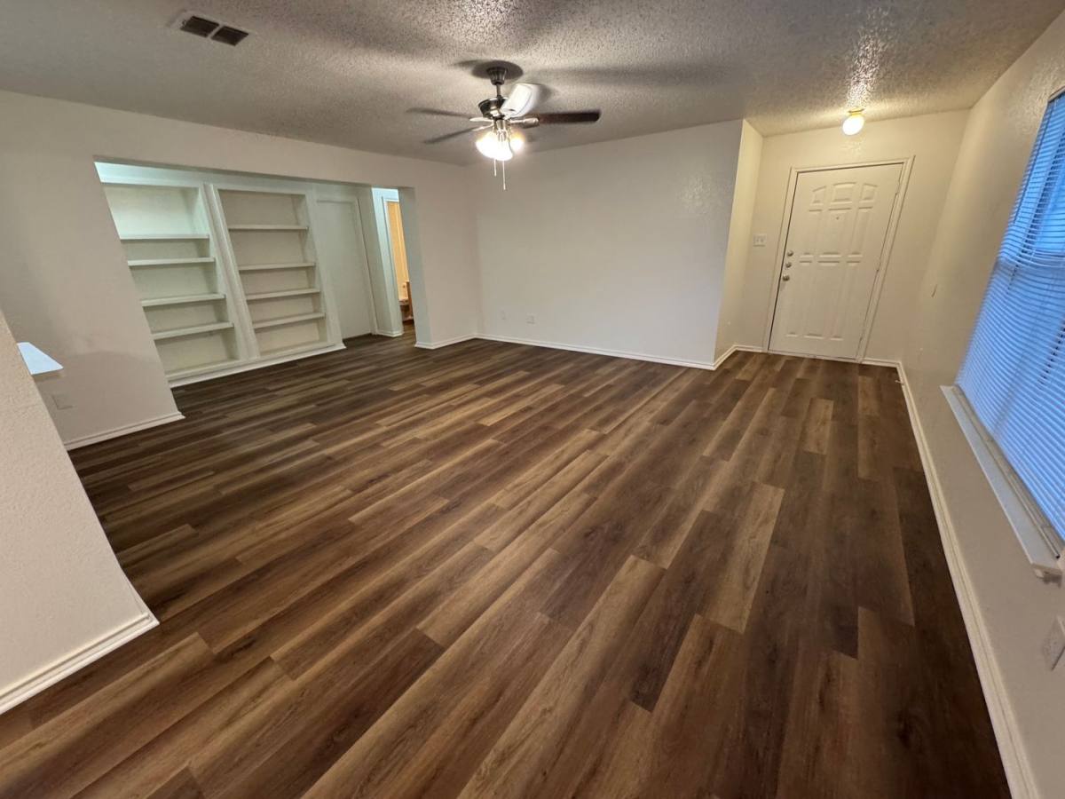 House for rent at 10137 Chapel Glen Terrace, Fort Worth, TX 76116
