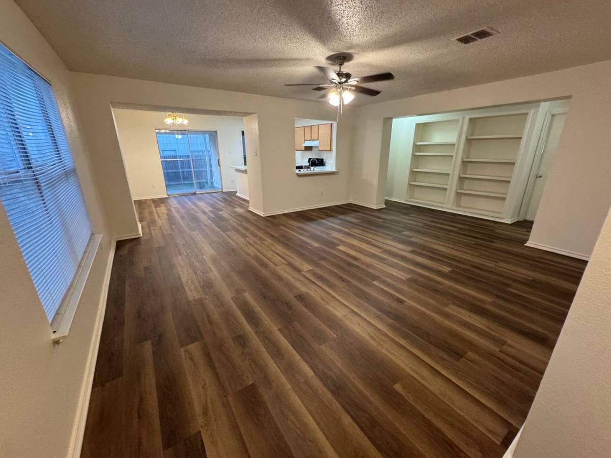 House for rent at 10137 Chapel Glen Terrace, Fort Worth, TX 76116