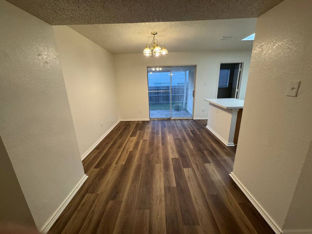 House for rent at 10137 Chapel Glen Terrace, Fort Worth, TX 76116