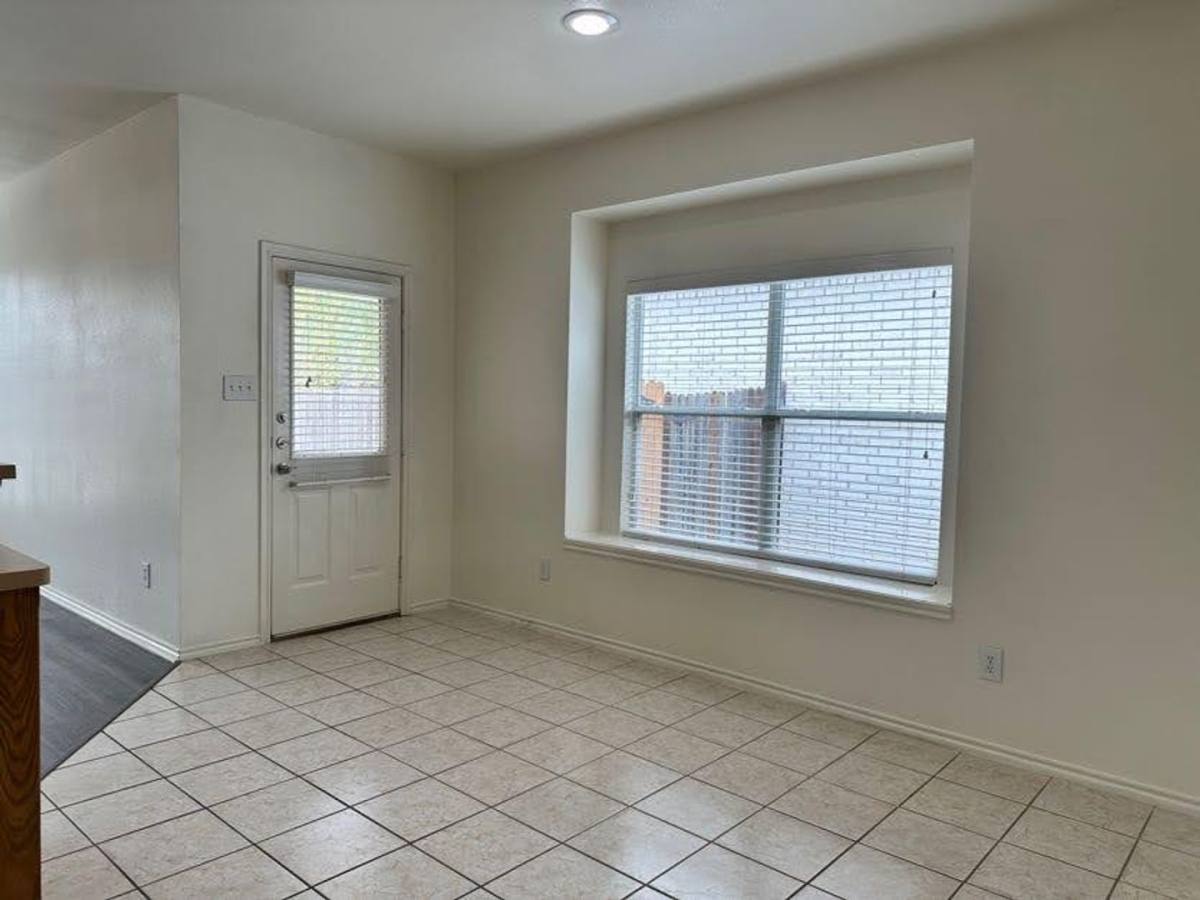 House for rent at 6109 Melanie Dr, Fort Worth, TX 76131