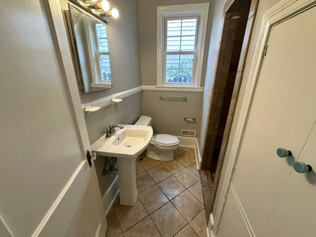Apartment for rent at 2209 2211 Blossom St, Columbia, SC 29205