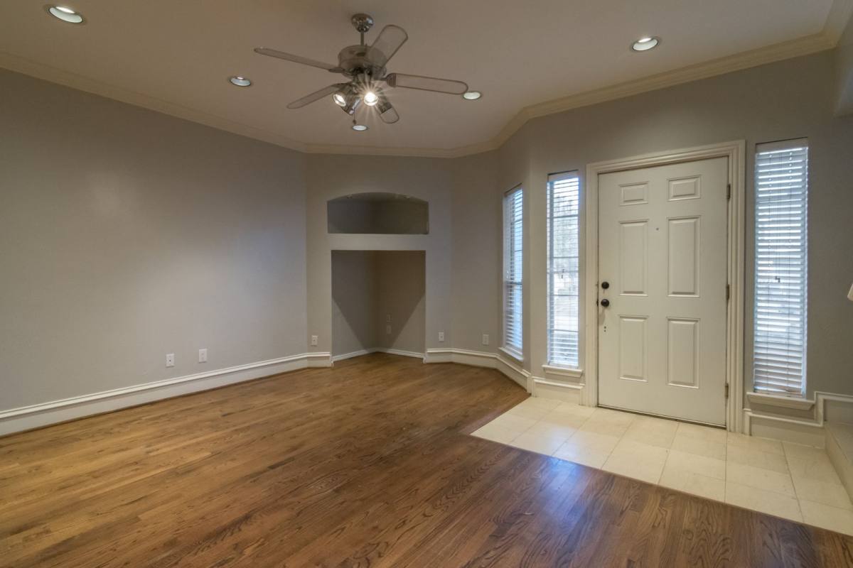 Townhouse for rent at 3904 Brandon Park Dr, Garland, TX 75044