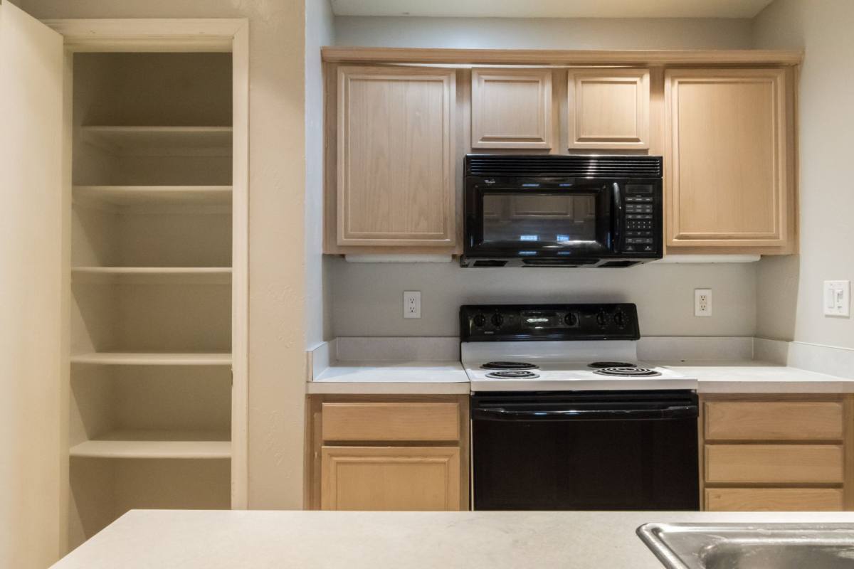 Townhouse for rent at 3904 Brandon Park Dr, Garland, TX 75044