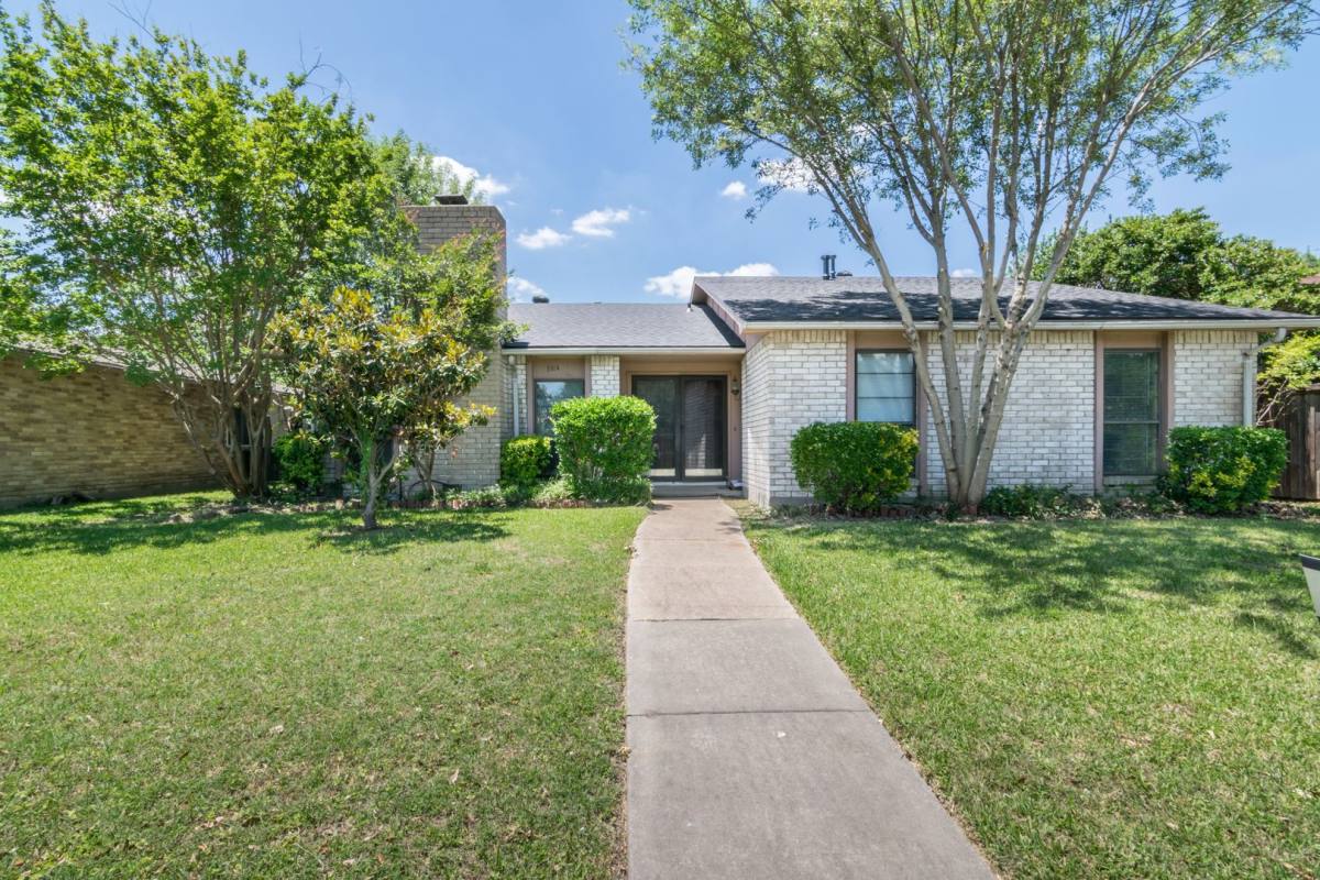 House for rent at 3314 Ridgemoor Dr, Garland, TX 75044