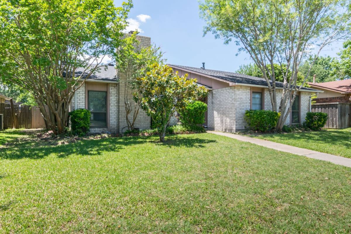 House for rent at 3314 Ridgemoor Dr, Garland, TX 75044